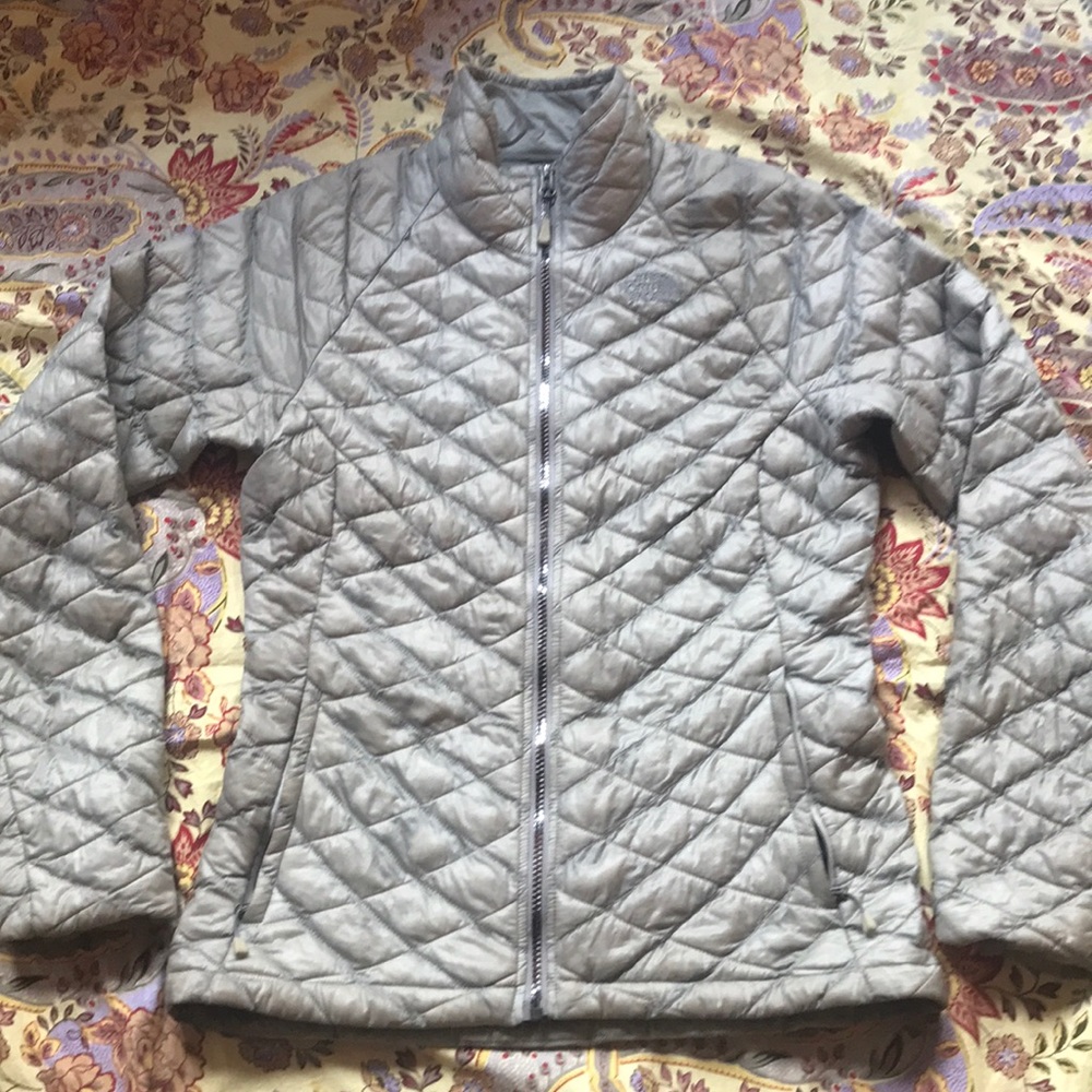 The North Face thermoball jacket⛄️
